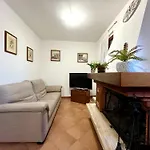 Mirella In Centro Storico Apartment