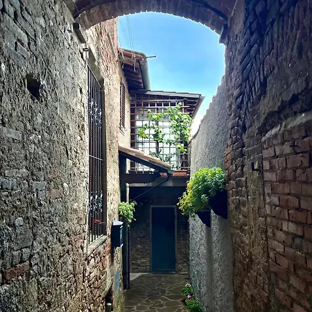 Mirella In Centro Storico Casole d'Elsa