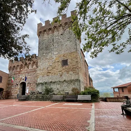 Mirella In Centro Storico Casole d'Elsa